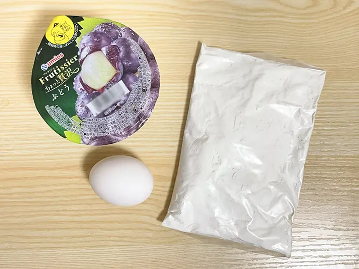 ゼリー、ホットケーキミックス、卵の写真（撮影：grapeフード編集部）