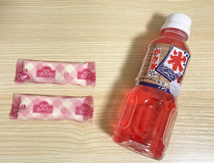 かき氷シロップ、ゼラチンの写真（撮影：grapeフード編集部）