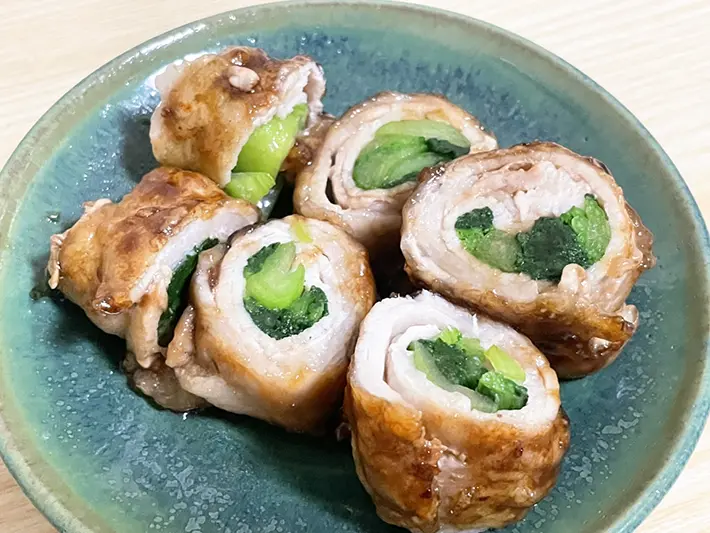 チンゲン菜の肉巻きの写真（撮影：grapeフード編集部）