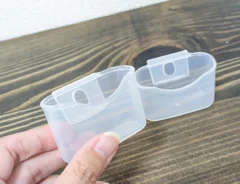 『ペン立て用ポケット２Ｐ』の写真（撮影：ワード）