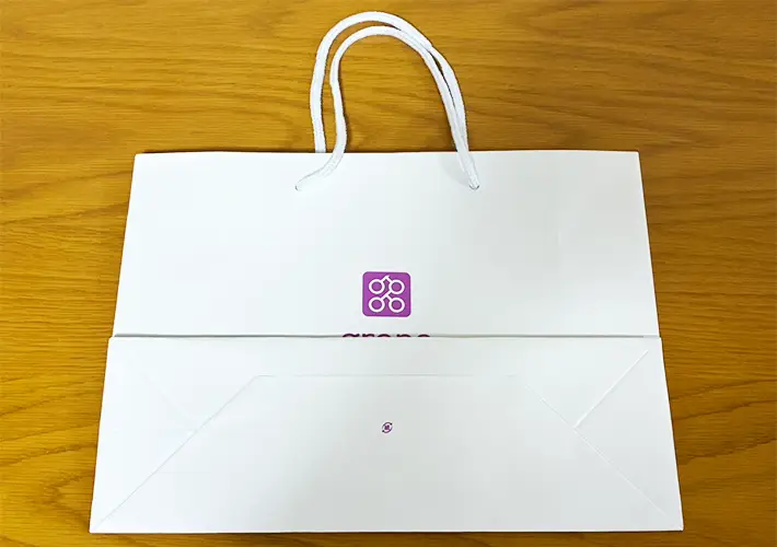 紙袋の活用写真（撮影：grapeライフハック編集部）