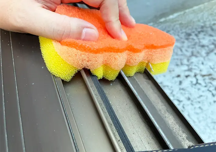 スポンジの活用写真（撮影：grapeライフハック編集部）