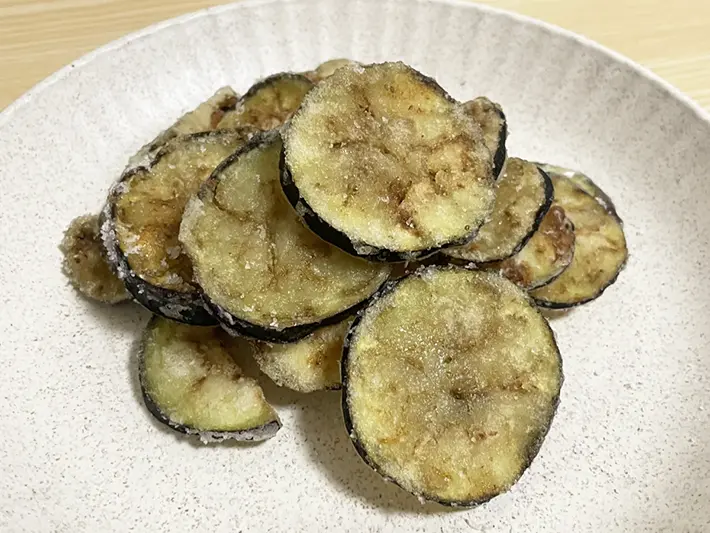 ナスチップスの写真（撮影：grapeフード編集部）