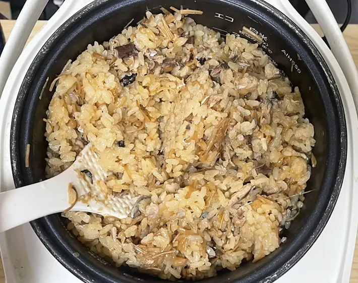 炊き込みご飯の写真（撮影：grapeフード編集部）