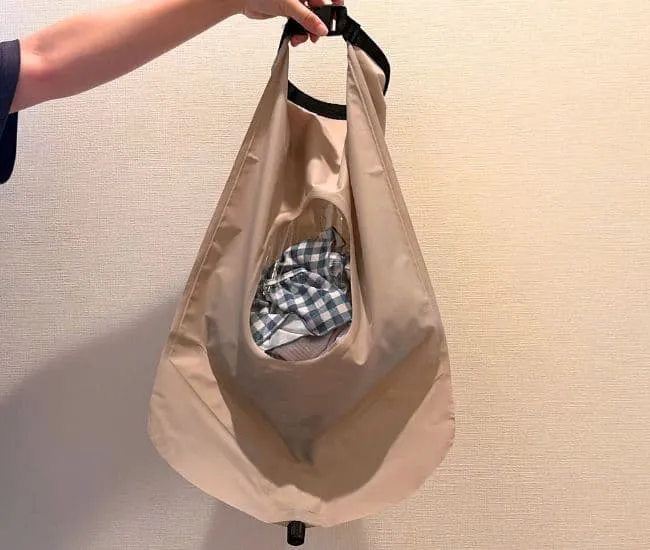 衣類を入れた様子（撮影：grapeライフハック編集部）