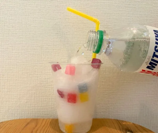 カラフルなドリンクが完成（撮影：grapeフード編集部）