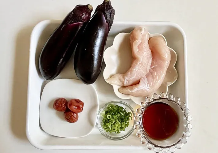 材料の画像（撮影:エニママ）