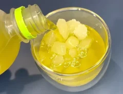 アイスボックスにお茶