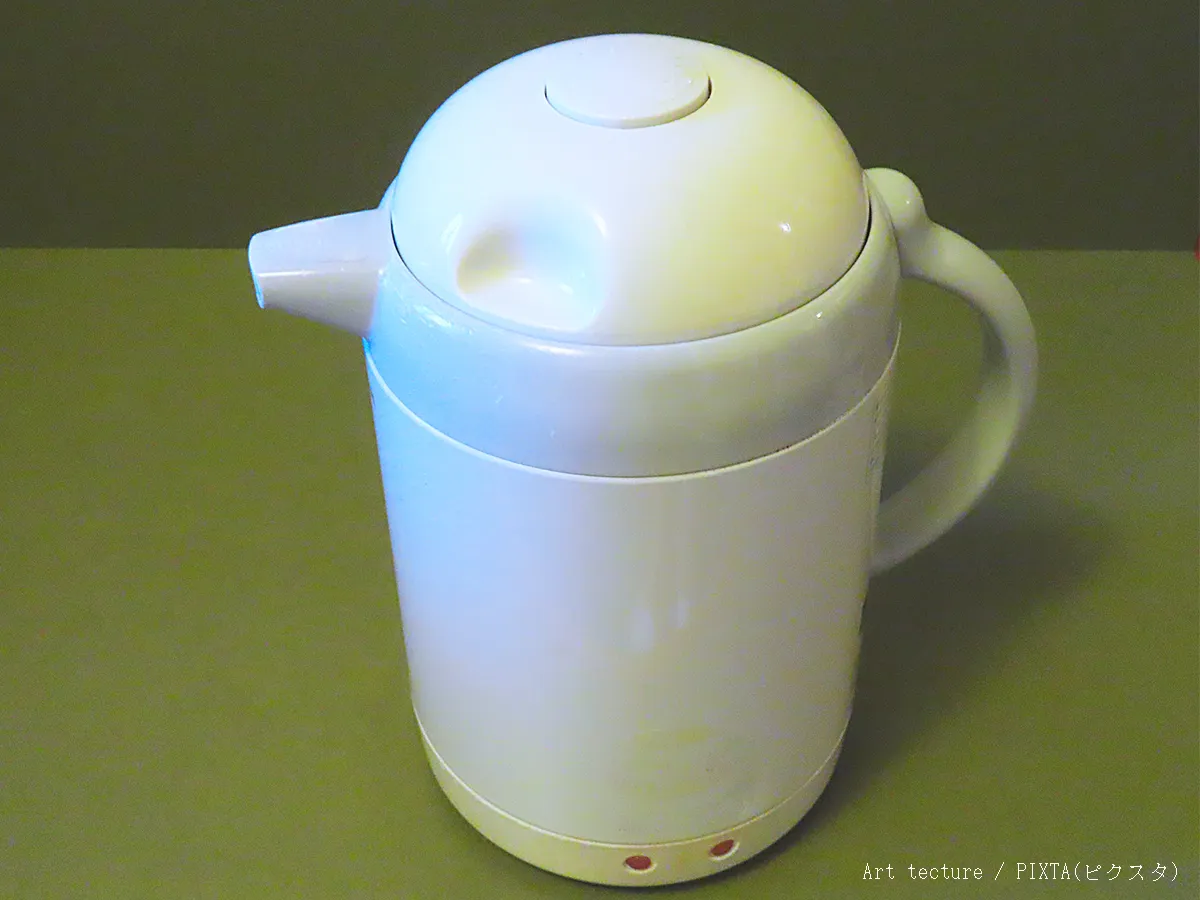 電気ポットの画像
