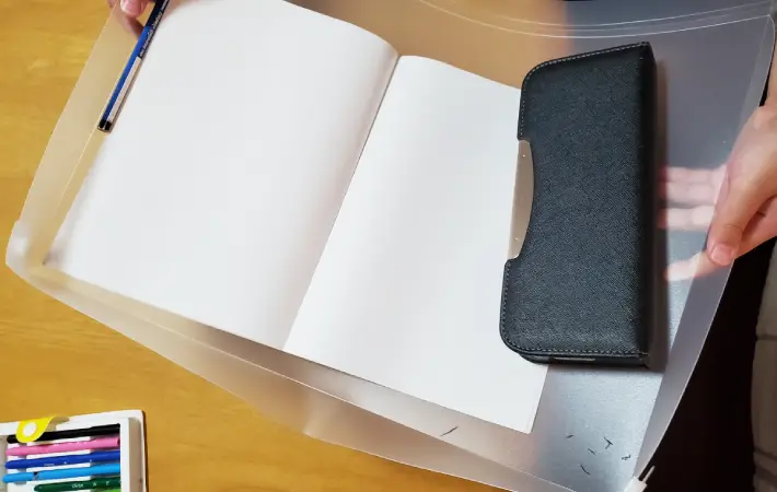 マットに物を乗せたまま動かしている画像（撮影：エニママ）