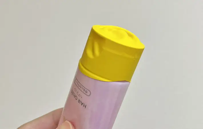 風船を被せたチューブボトル（撮影：grapeライフハック編集部）