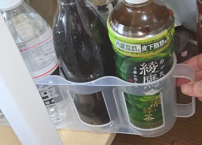ペットボトル飲料を入れた画像（撮影：キジカク）