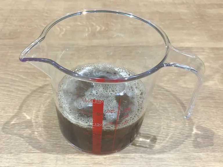 軽量カップ（撮影：grapeフード編集部）