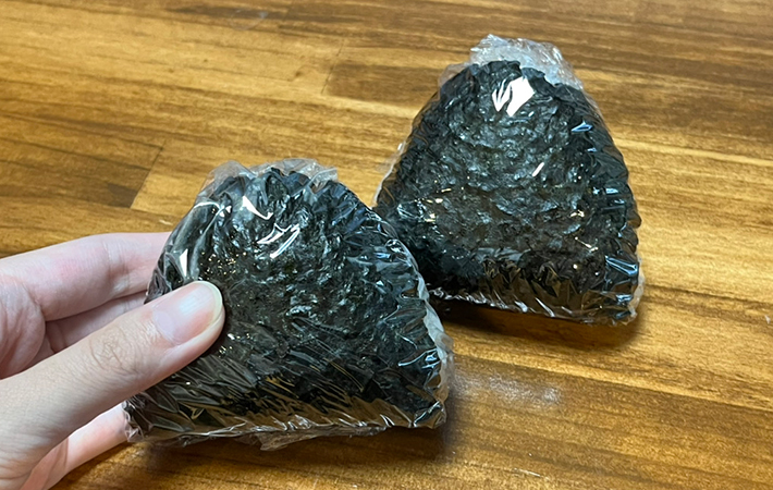 おにぎりの完成写真（撮影：grapeフード編集部）
