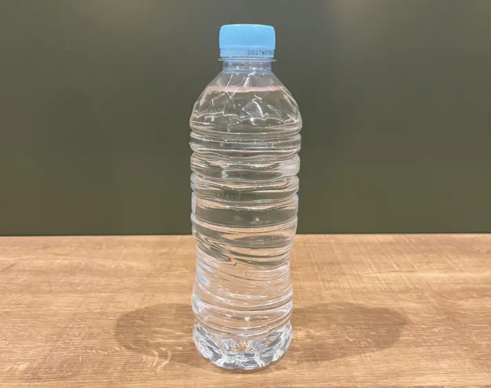ペットボトルの写真（撮影：grapeライフハック編集部）