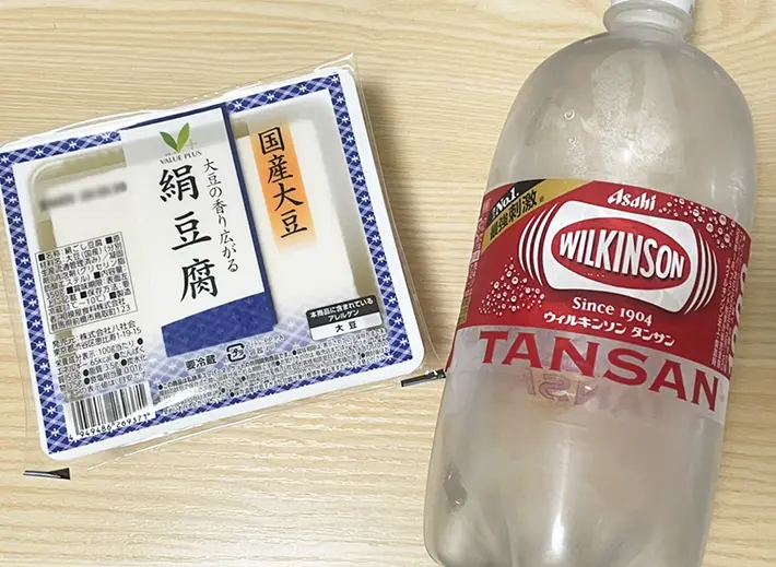 豆腐と炭酸水の写真（撮影：grapeフード編集部）