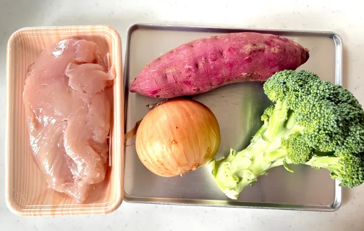 材料の画像（撮影：エニママ）