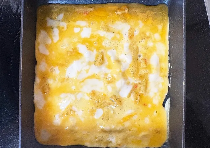 卵液を流し入れた画像（撮影:エニママ）　