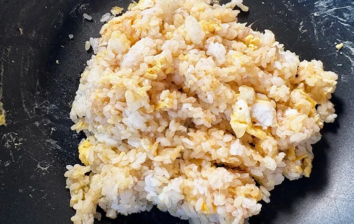 卵とご飯を炒め合わせた画像（撮影:エニママ）