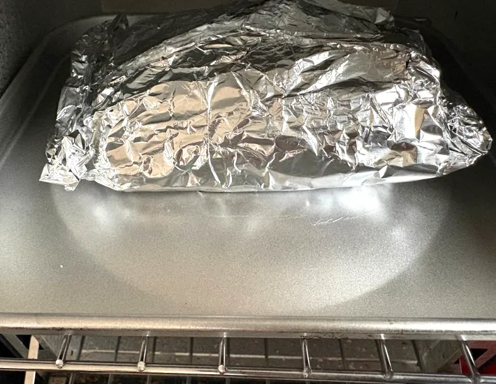 オーブントースターで焼く画像（撮影：エニママ）