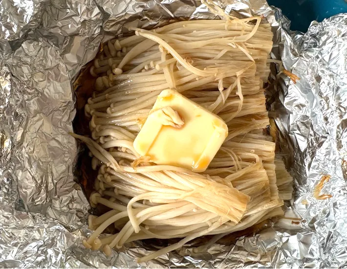 バターとポン酢醤油をかけた画像（撮影：エニママ）