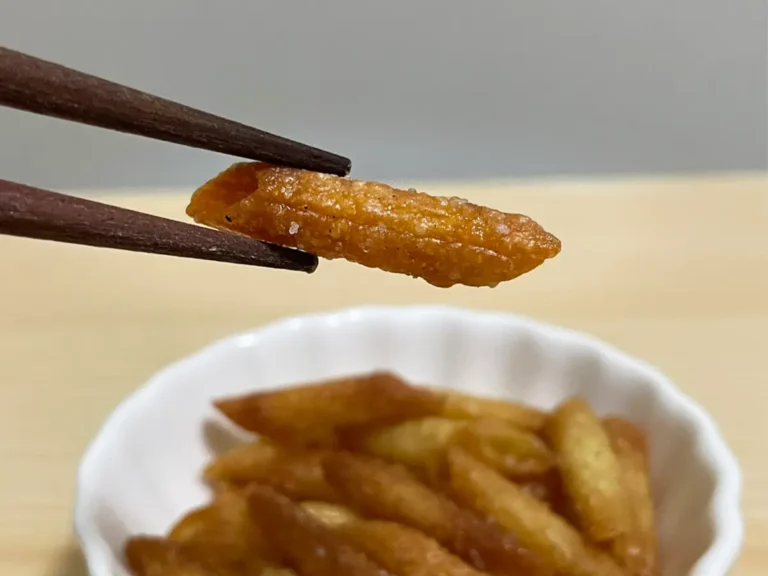 マカロニで作ったスナックの写真（撮影：grapeフード編集部）