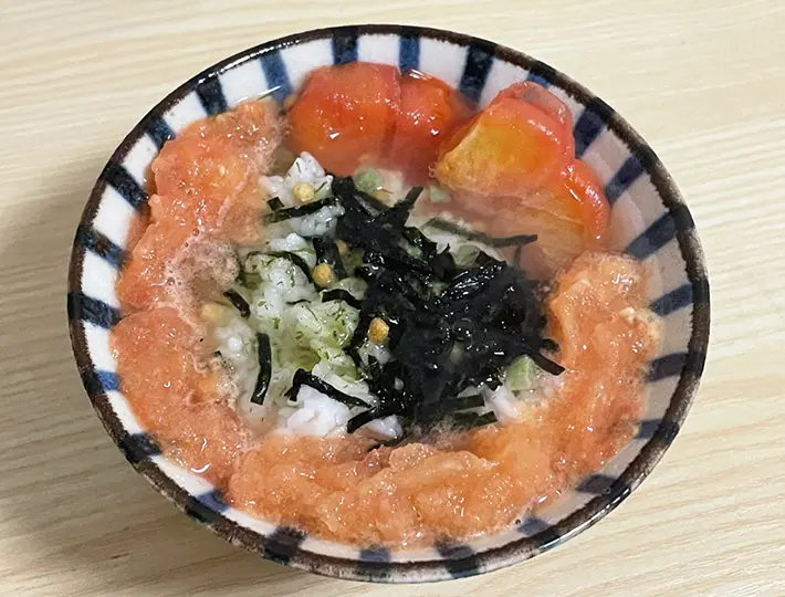 冷凍トマト茶漬けの写真（撮影：grapeフード編集部）