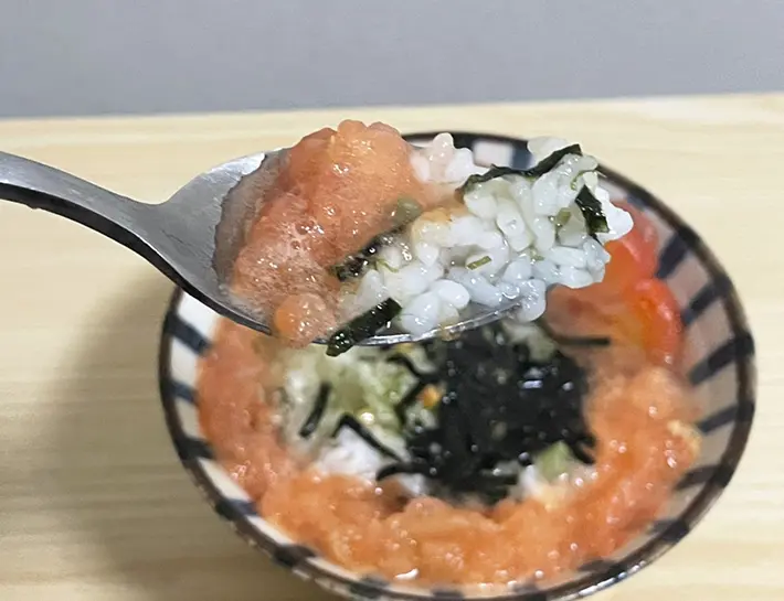 冷凍トマト茶漬け（撮影：grapeフード編集部）