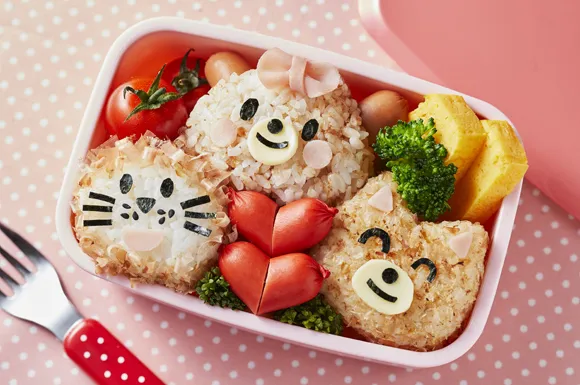 かつお節を使って作ったキャラ弁