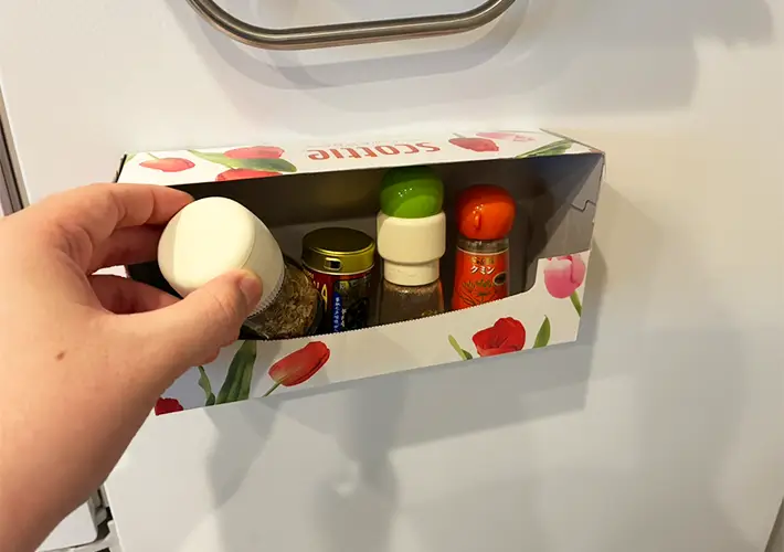 ティッシュの空箱活用写真（撮影：grapeライフハック編集部）
