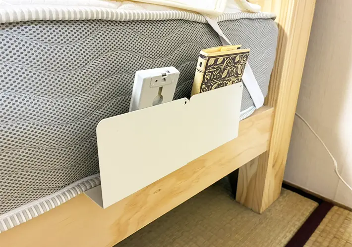 ブックエンドの活用写真（撮影：grapeライフハック編集部）