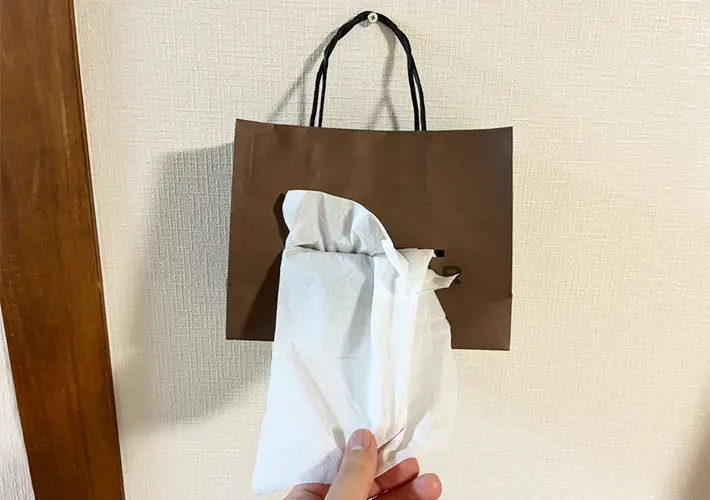 紙袋の活用写真（撮影：grapeライフハック編集部）
