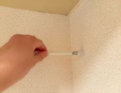 つっぱり棒の画像