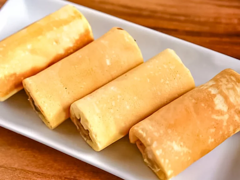 『玉子焼き器のバナナロールケーキ』の完成写真（撮影：小泉明代）
