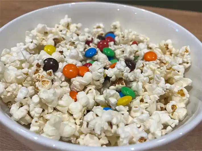 『M&M's』にポップコーンの写真（撮影：grapeフード編集部）