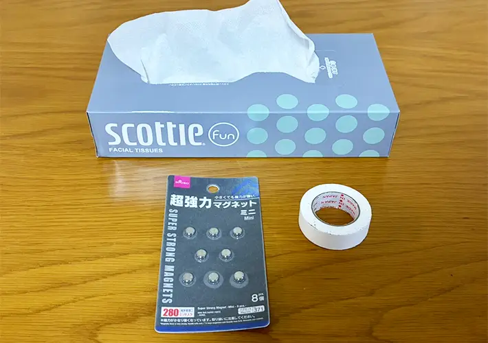 マグネットのティッシュ活用写真（撮影：grapeライフハック編集部）
