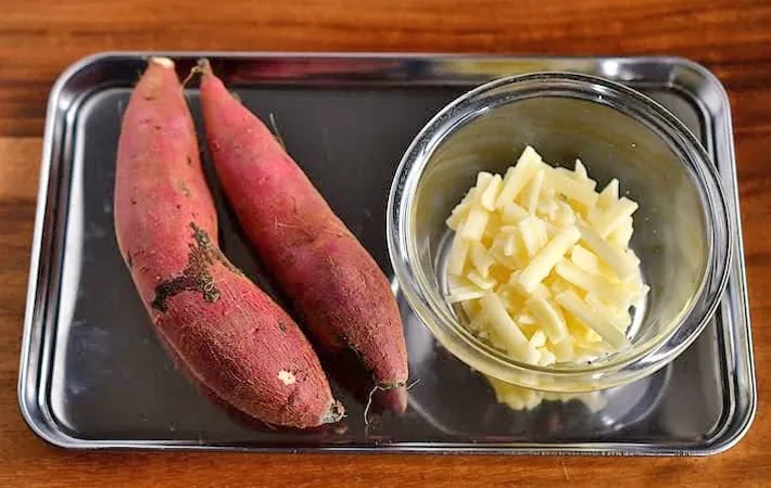 『サツマイモとチーズ』の写真（撮影：小泉明代）