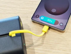 【防災の日】万が一の時「スマホの充電どうする？」　乾電池式に「頼りになる」「リュックに入れとこう」の声