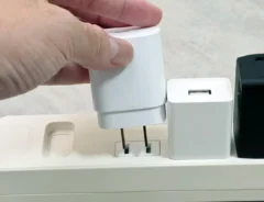 電源タップにありがちなイライラ、これで解消！　「ありそうでなかった発想」「すぐポチった」