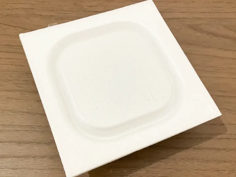 納豆のパック（撮影：grapeフード編集部）