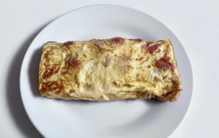 玉子焼きの余熱をとる画像（撮影：エニママ）
