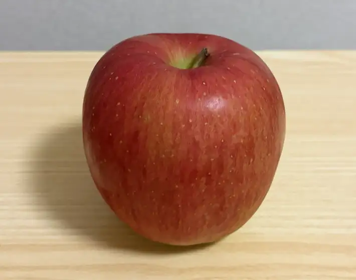 リンゴの写真（撮影：grapeフード編集部）