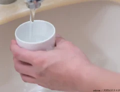 うがいのイメージ写真