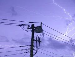 落雷の画像