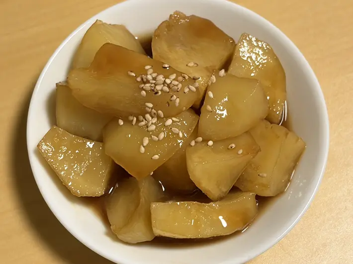 『じゃがいものカンロバター煮』の写真（撮影：grapeフード編集部）