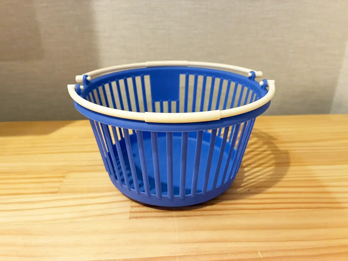 取っ手付きバスケットの写真（撮影：grapeライフハック編集部）
