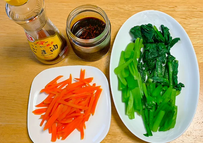 『絶品ナムル』を作る写真