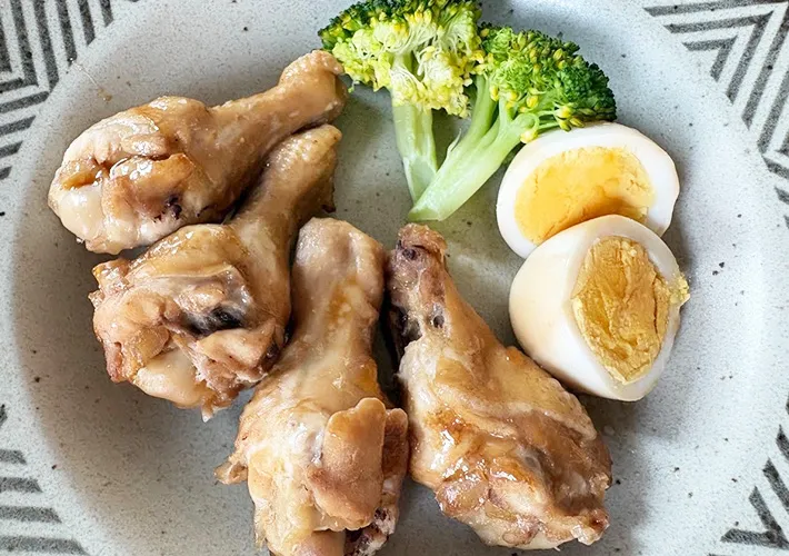 鶏手羽元煮の完成画像（撮影:エニママ）　