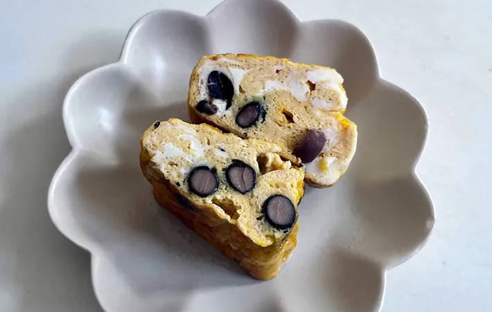 「黒豆入りの玉子焼き」の完成画像（撮影：エニママ）