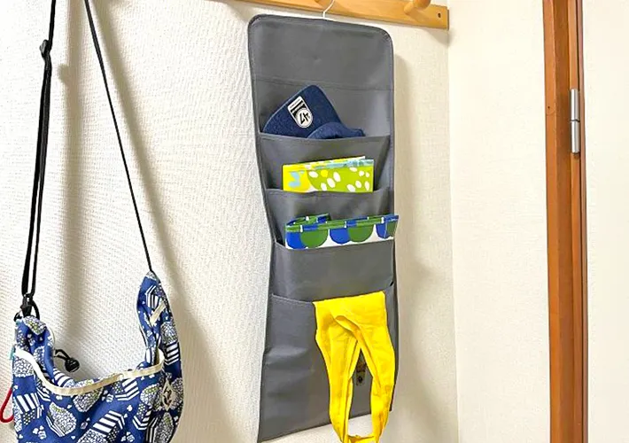 『吊り下げシャツ収納』の活用写真（撮影：ワード）
